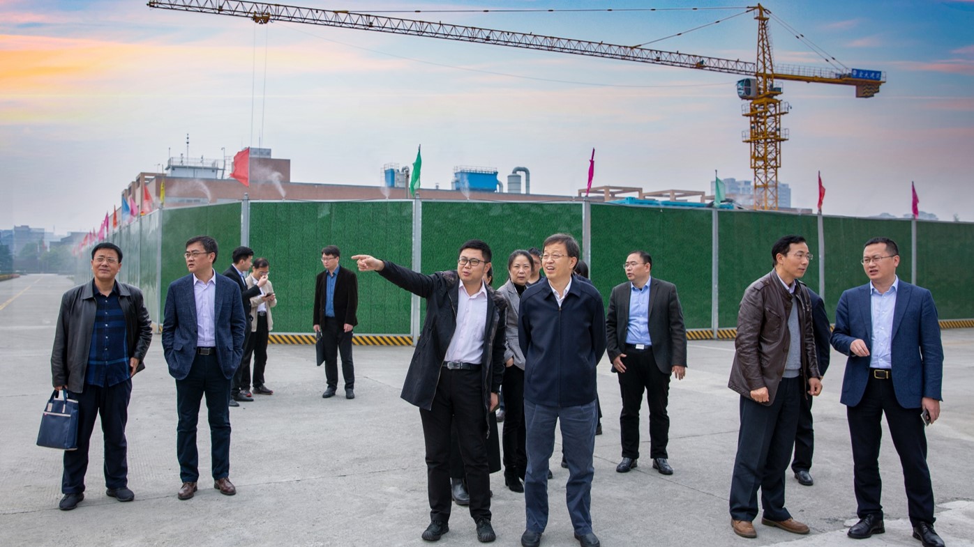 江苏省政府参事调研MK在线平台-MK(中国)
药业，共话川药发展之路